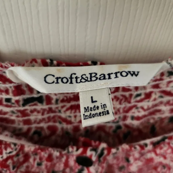 Croft & Barrow Red and White Patterned Blouse - Picture 2 of 4